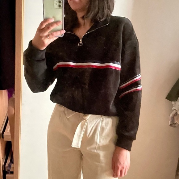 Half placket Zip Up Velvet Sweatshirt -  S - Picture 2 of 14